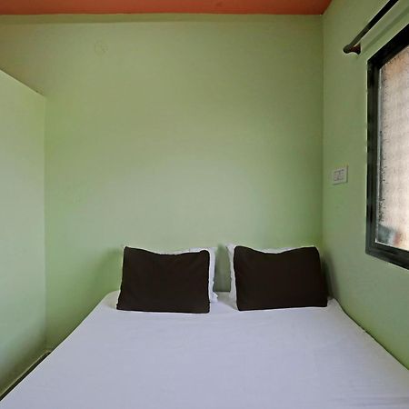 Spot On Hotel Leo Star Chandrapur Exteriör bild